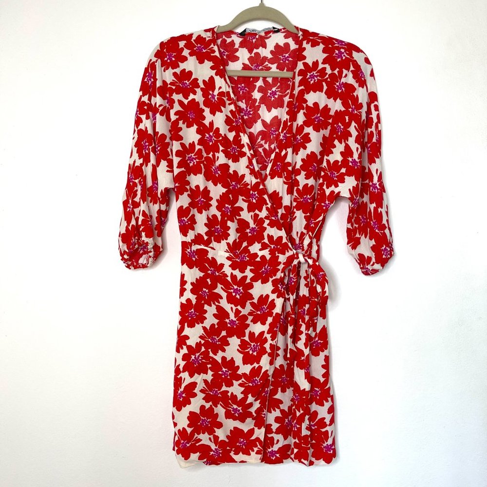 Zara Casual Floral Wrap Dress